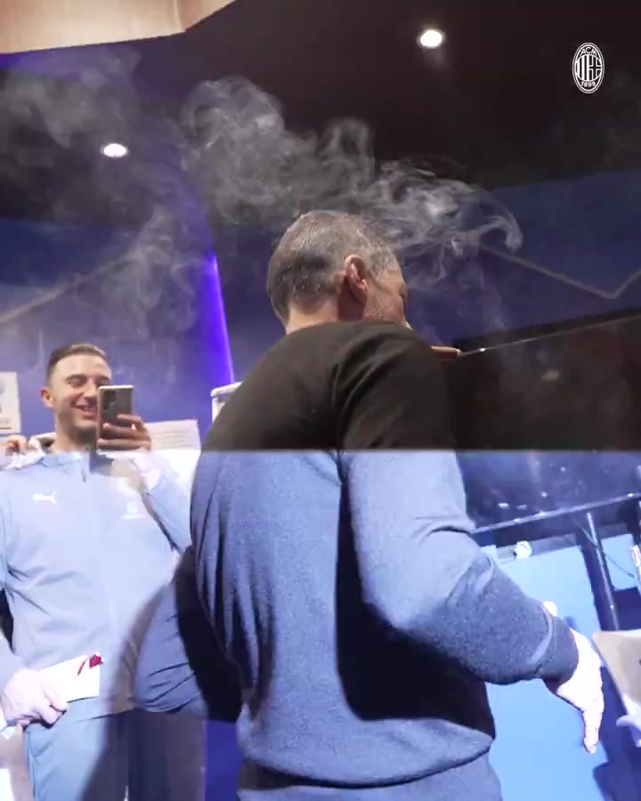 殺入意杯決賽米蘭球迷還有機會看到孔塞桑叼雪茄的騷氣舞姿嗎