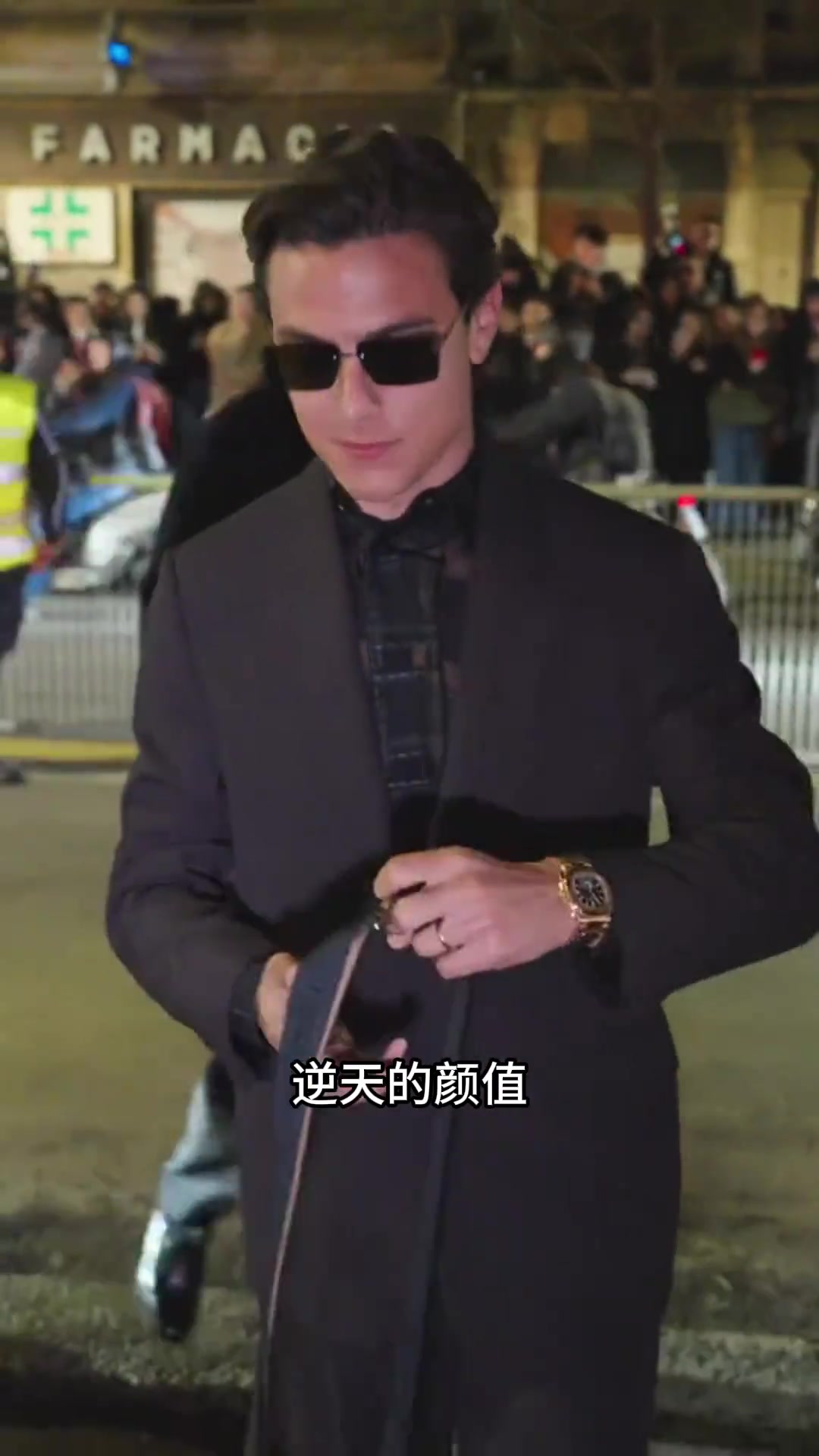 迪巴拉還是別踢球了直接做模特吧
