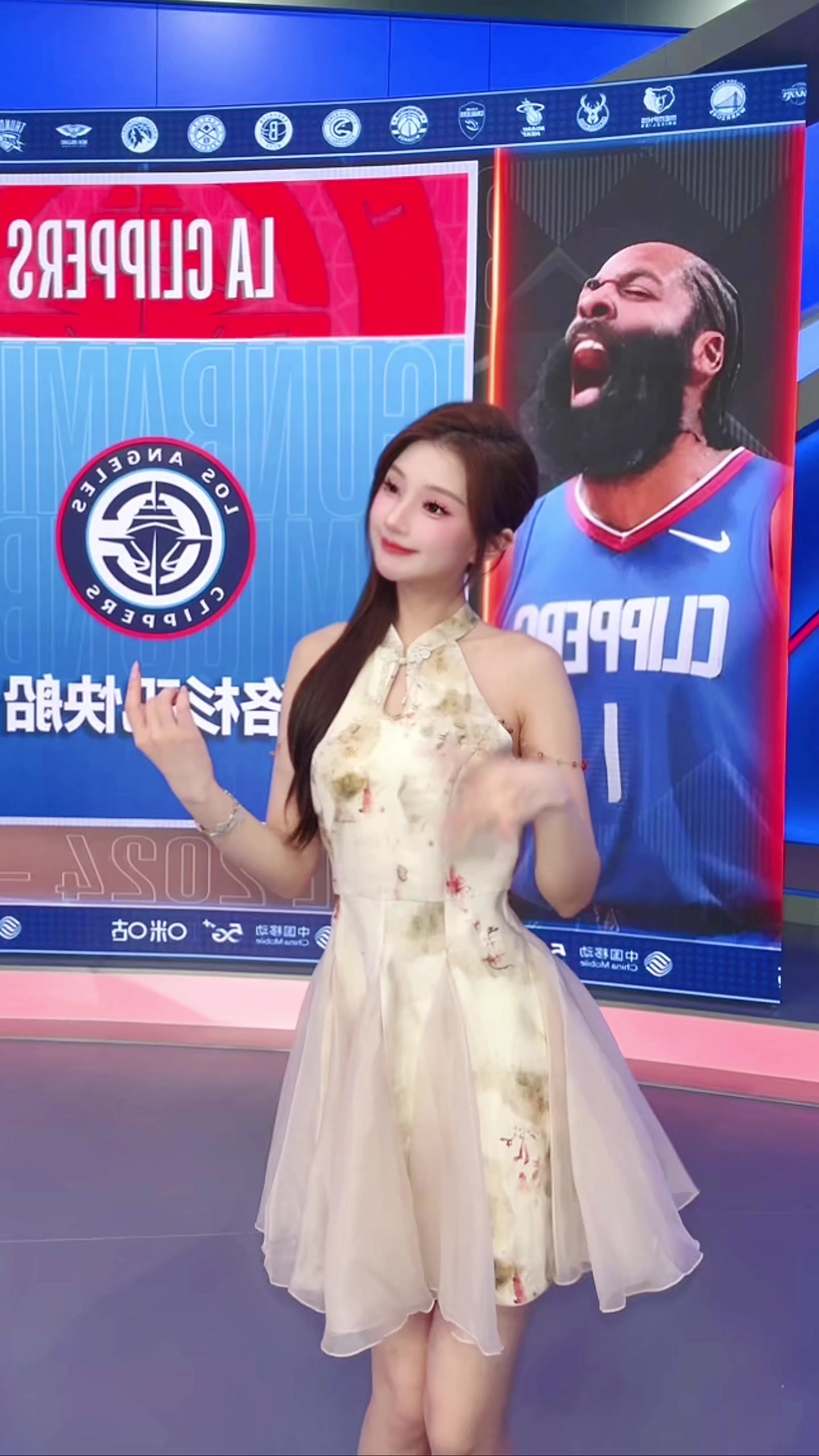 魏欣怡再這么贏下去我可要喊出那五個(gè)字辣