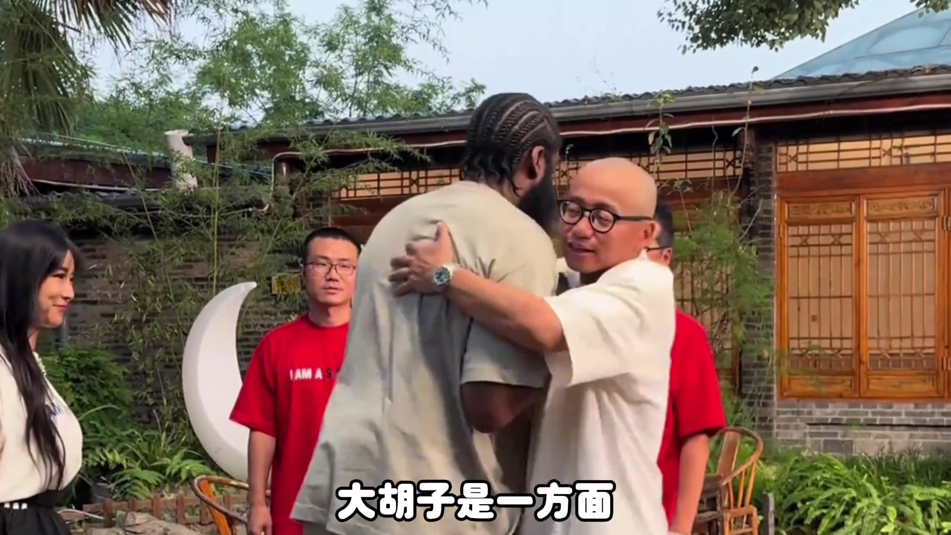 楊毅哈登真的很厲害也有能力 但就是感覺他少了點(diǎn)什么就很奇怪