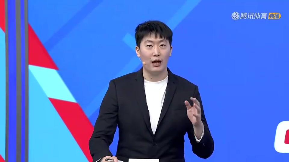 管澤元此前湖人沒爭(zhēng)冠潛質(zhì)中鋒弱三分不穩(wěn)東皇身體狀態(tài)未知