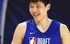 ESPN選秀模擬：楊瀚森35順位76人，搭檔恩比德期待高。