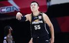 遼籃續約3年，2米13中鋒留隊，楊鳴一招定乾坤。